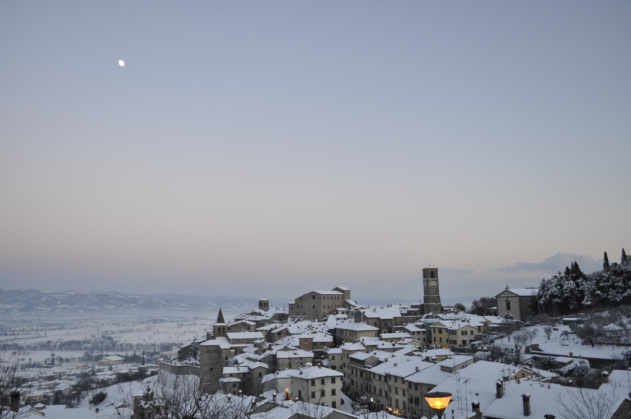 Penzion Agriturismo Il Sasso Anghiari Exteriér fotografie